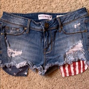 Jean Shorts with American flag pockets